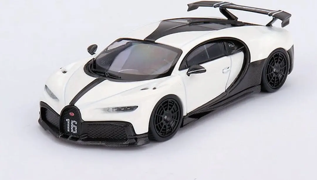Bugatti Chiron Pur Sport TSM430594 Modelauto - 1:43 - Wit