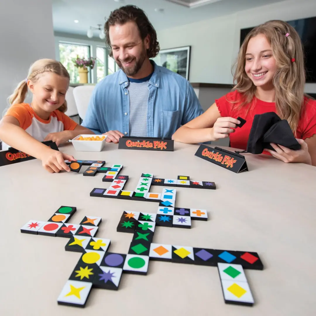 Asmodee Qwirkle Flex MDW001FRNL - Bordspel - 2-4 Spelers