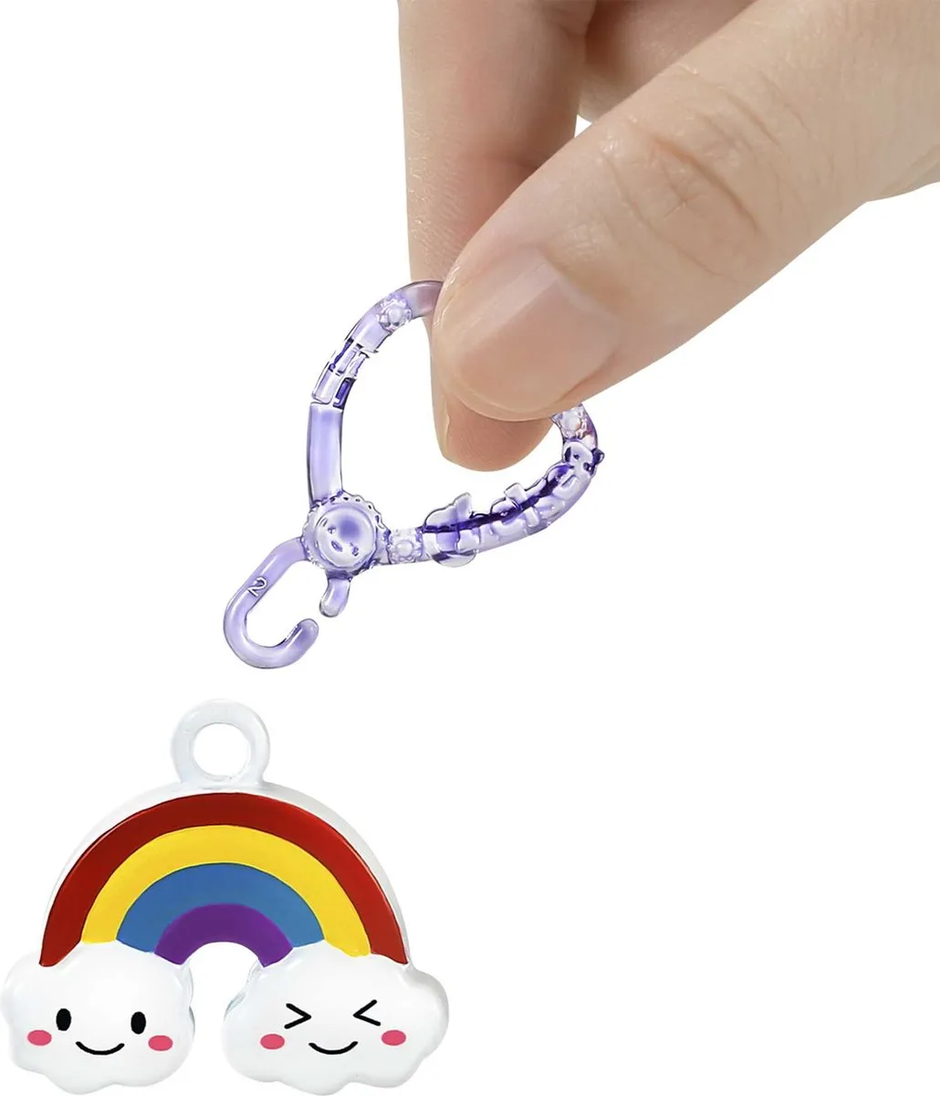 Barbie Club Chelsea GRP70 Pop - 15 cm - Regenboog jurk