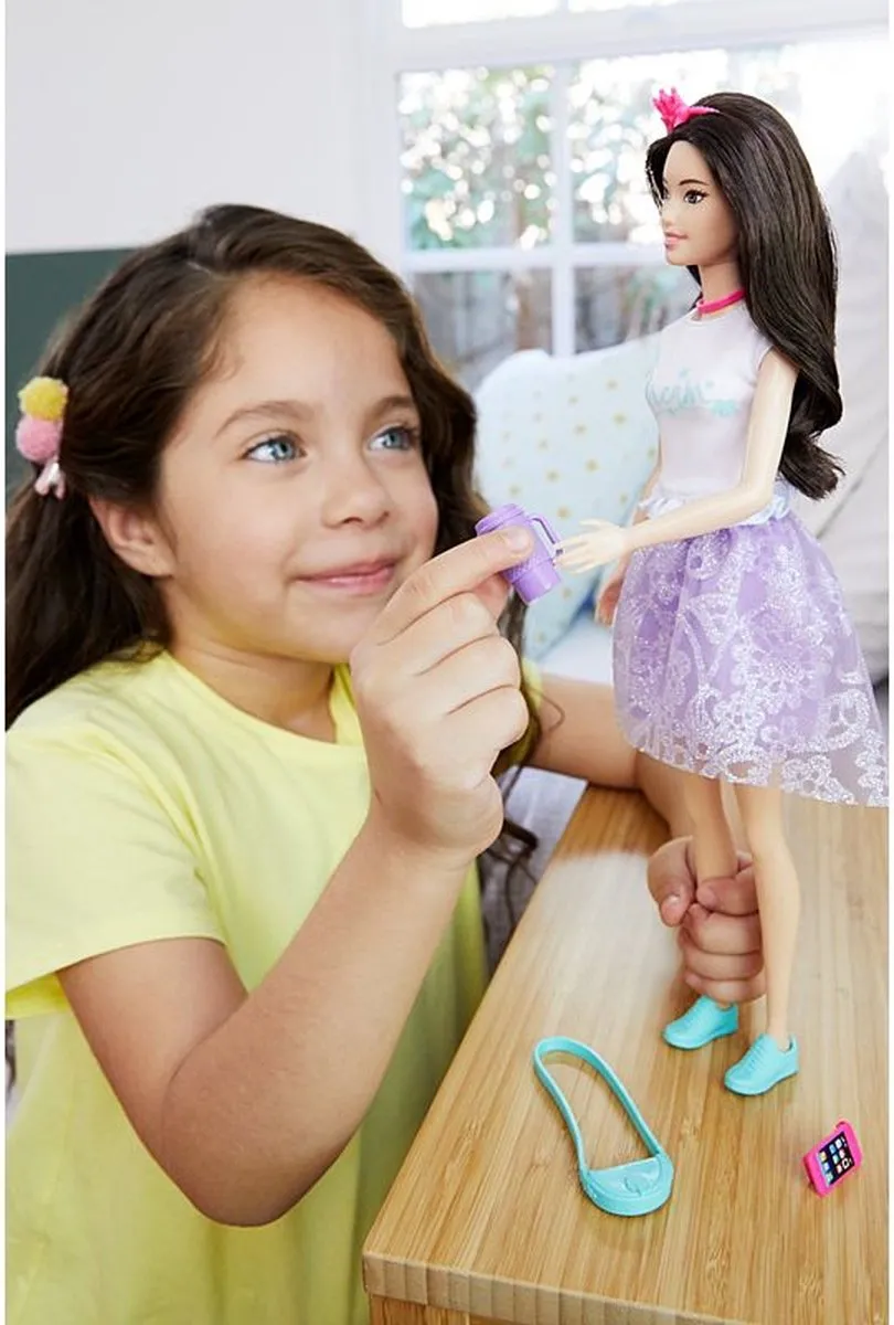 Barbie Princess Adventure Fantasiepop Renee - Wit