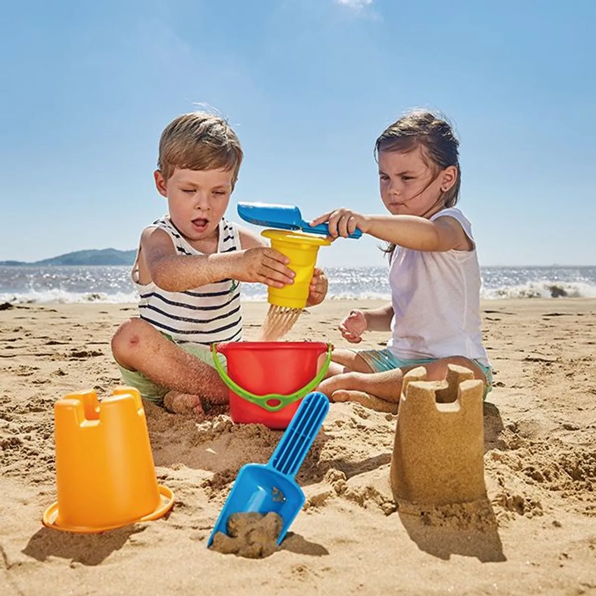 Hape Strandset 5-delig - Geel/Blauw/Rood/Oranje