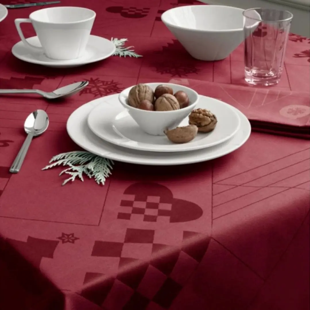 Rosendahl Natale Damask Tafelkleed - Rood 150x270cm