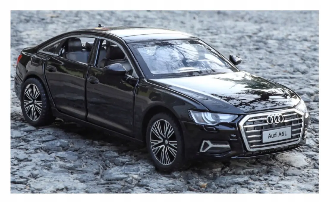 Audi Modelauto 1:32 Metaal Open Deuren LED Geluid