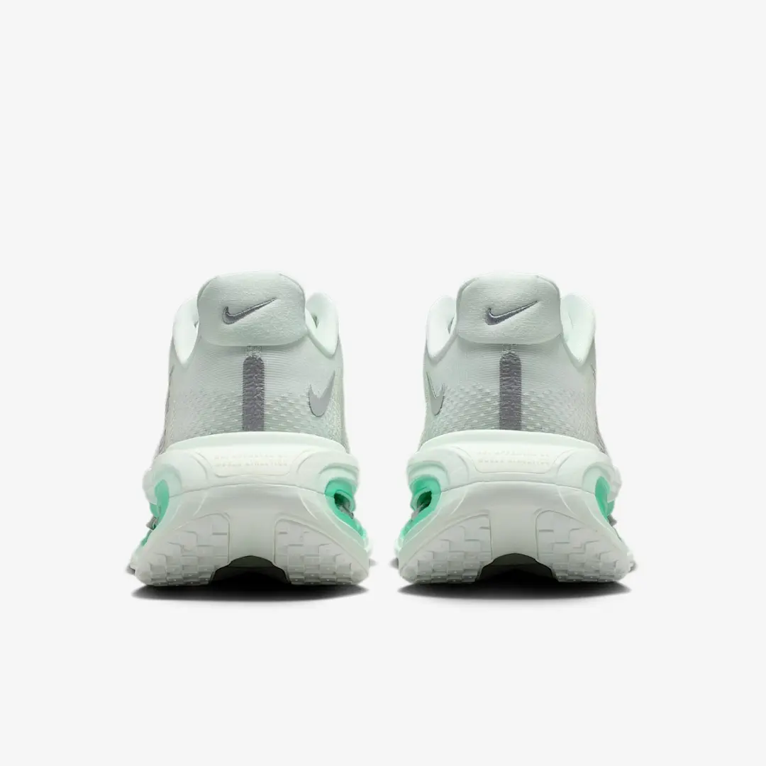 Nike Vomero Premium Hardloopschoenen 42.5 - Groen
