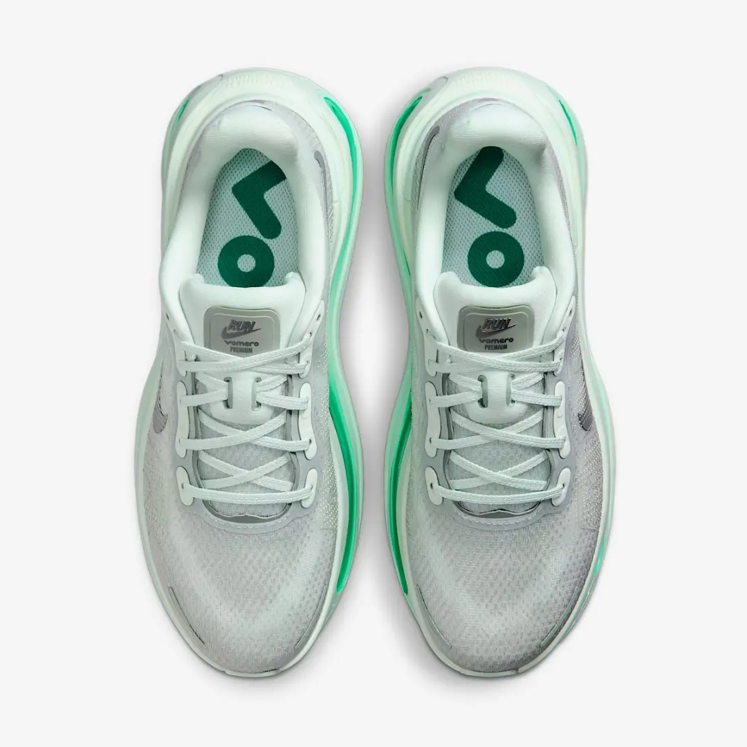 Nike Vomero Premium Hardloopschoenen 42.5 - Groen