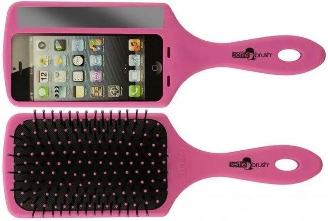 The Wet Brush Selfie Brush iPhone 6