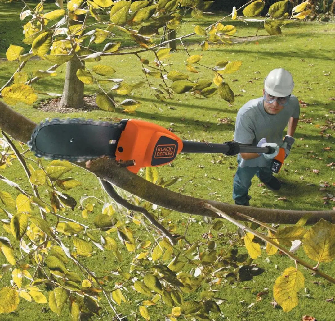 BLACK+DECKER GPC1820L20-QW Takkenzaag 18V - 2.0Ah - 20cm - afbeelding 5 van 6