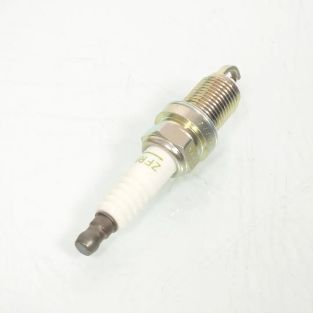 NGK ZFR5F Bougie - Wit