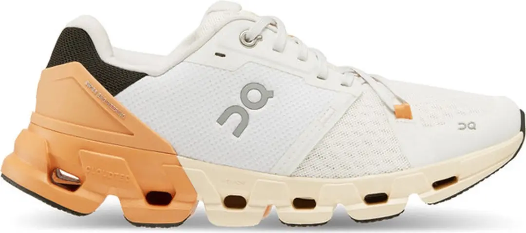 ON Cloudflyer 4 Dames Sportschoenen