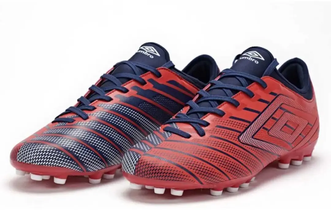 Umbro Velocita Elixir League Voetbalschoenen - EU 40 - Rood