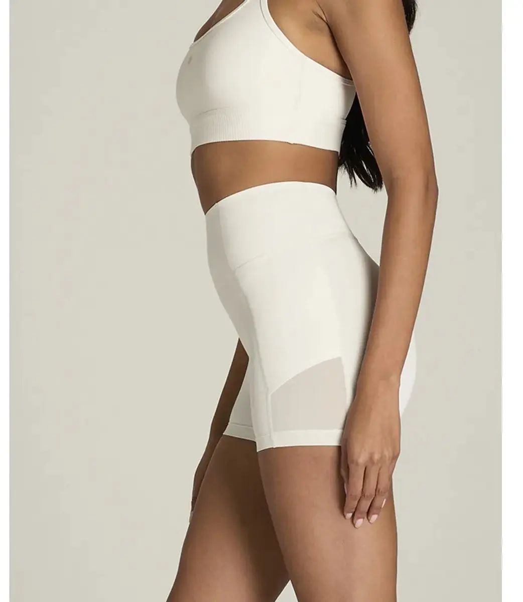 Wilson Baseline Korte Broek Vrouw M - Sandrift