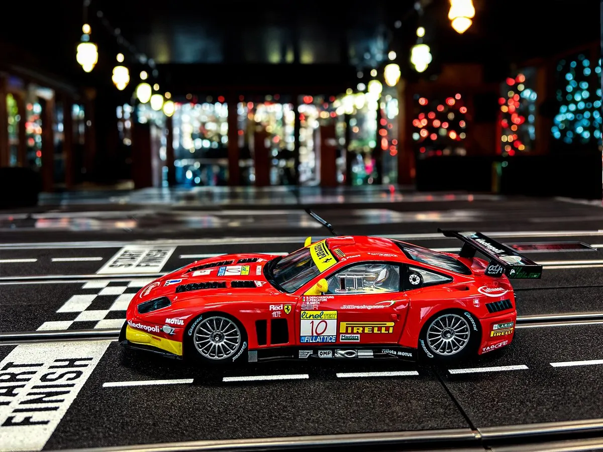Carrera Ferrari 575 GTC DIGITAL 124 No.10 Speelgoedauto - Multi
