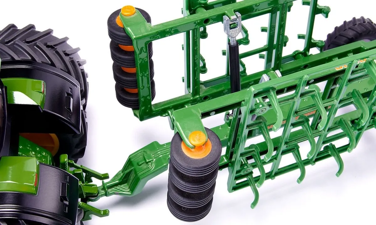 SIKU 2069 Amazone Centaur Pakker 1:32 - Groen - afbeelding 6 van 6