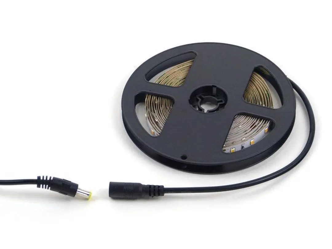 Groenovatie LED Strip 5m 5W/m 2835 Warm Wit - Doorkoppelbaar