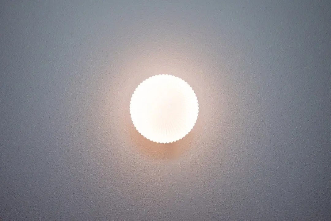 Groenovatie Glazen Wandlamp Ø23cm Mat Wit - E27