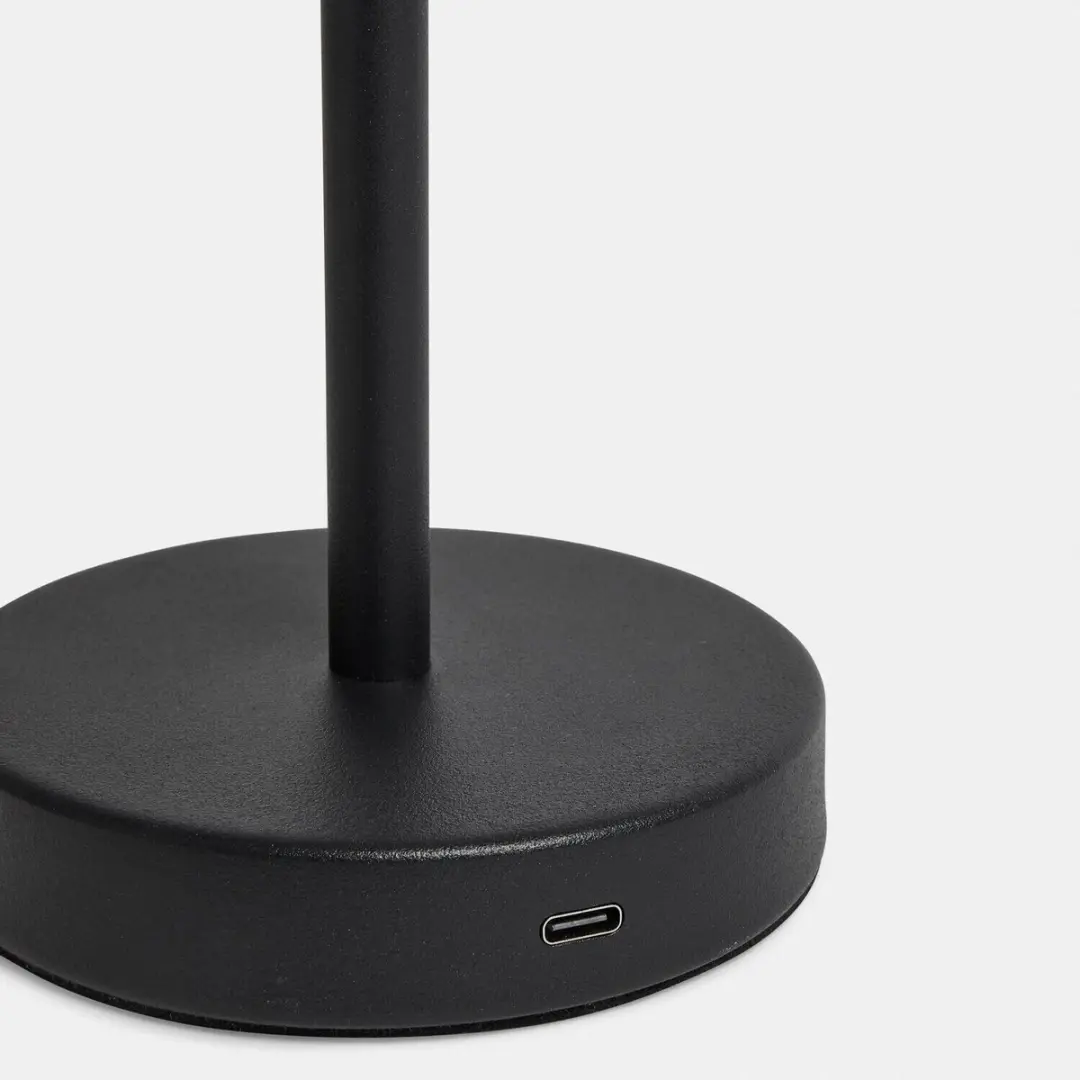 Loberon Sylvainie Oplaadbare Tafellamp - 25W - Ø11cm - Zwart
