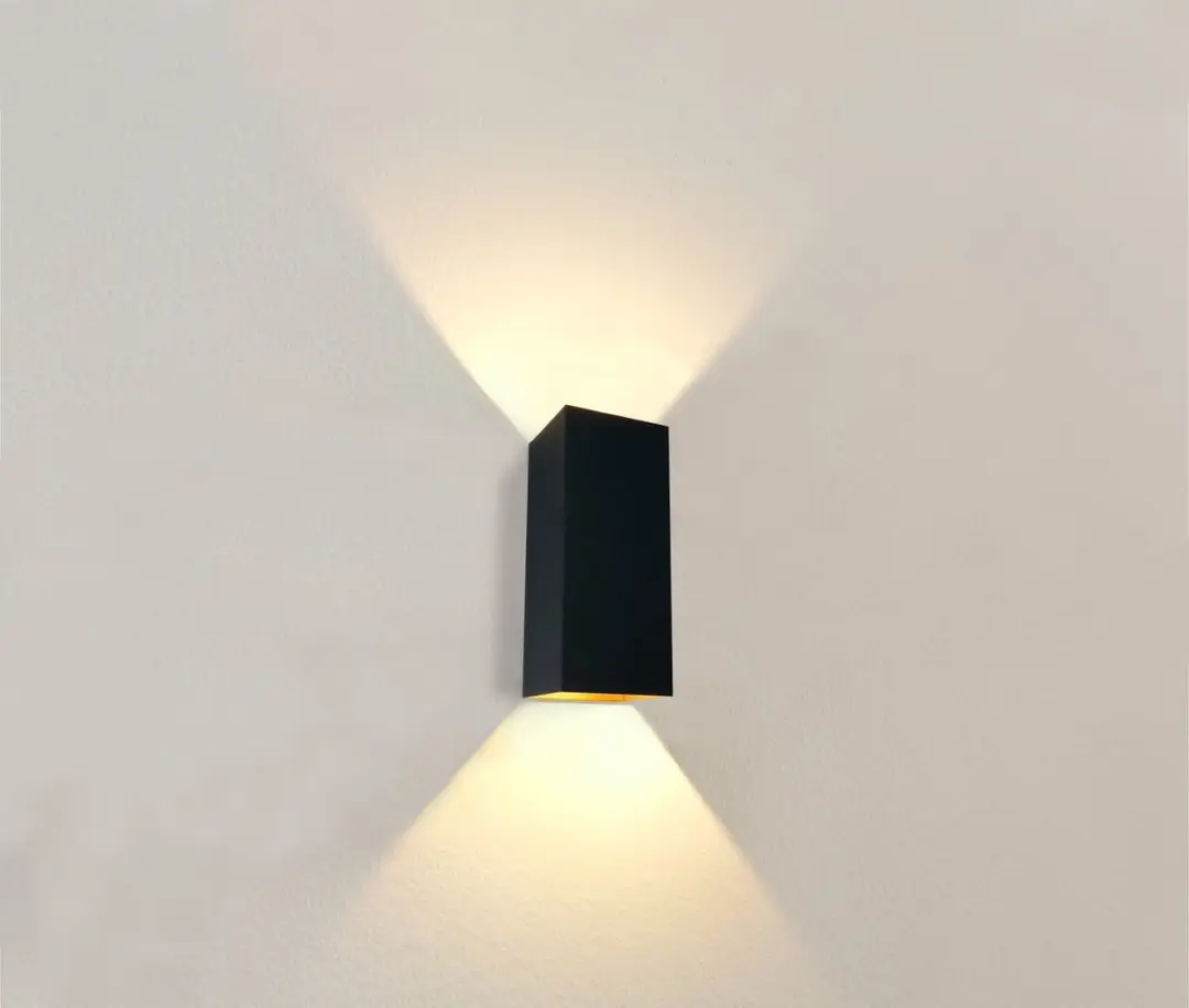 Artdelight Wandlamp Dante XL 24x10cm - Zwart/Goud