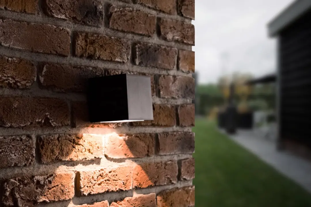 Groenovatie LED Solar Wandlamp Down IP65 - 1W - 800mAh - Zwart