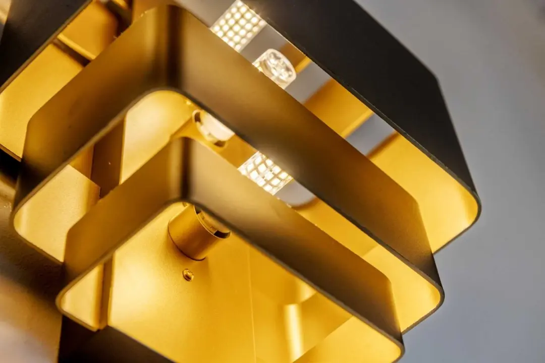 Artdelight Wandlamp 3xG9 28cm - Zwart/Goud