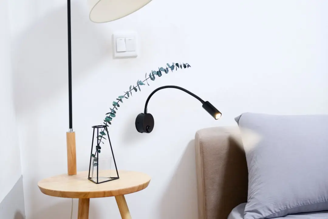 Groenovatie LED Wandlamp 3W Flexibel Warm Wit - Zwart