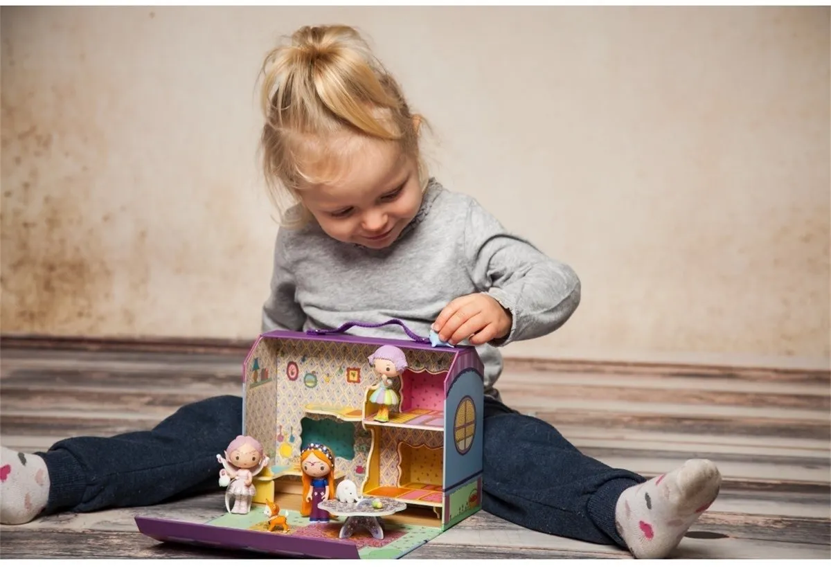 Djeco Tinyly Poppenhuisje Roze - 2 Poppen