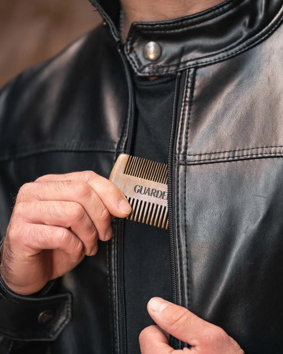 Guardenza Baardkam Sandelhout - Antistatisch - Bruin