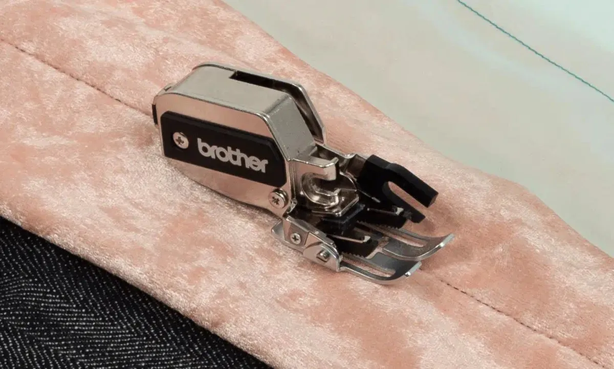 Brother F085 Dynamische Boventransportvoet Set - 1 Stuk