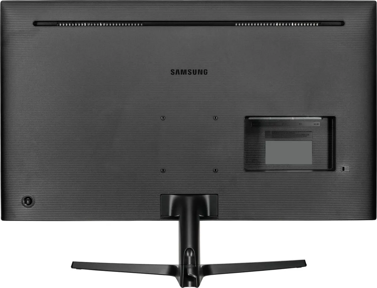 Samsung U32J590UQP 4K Monitor - 32 Inch