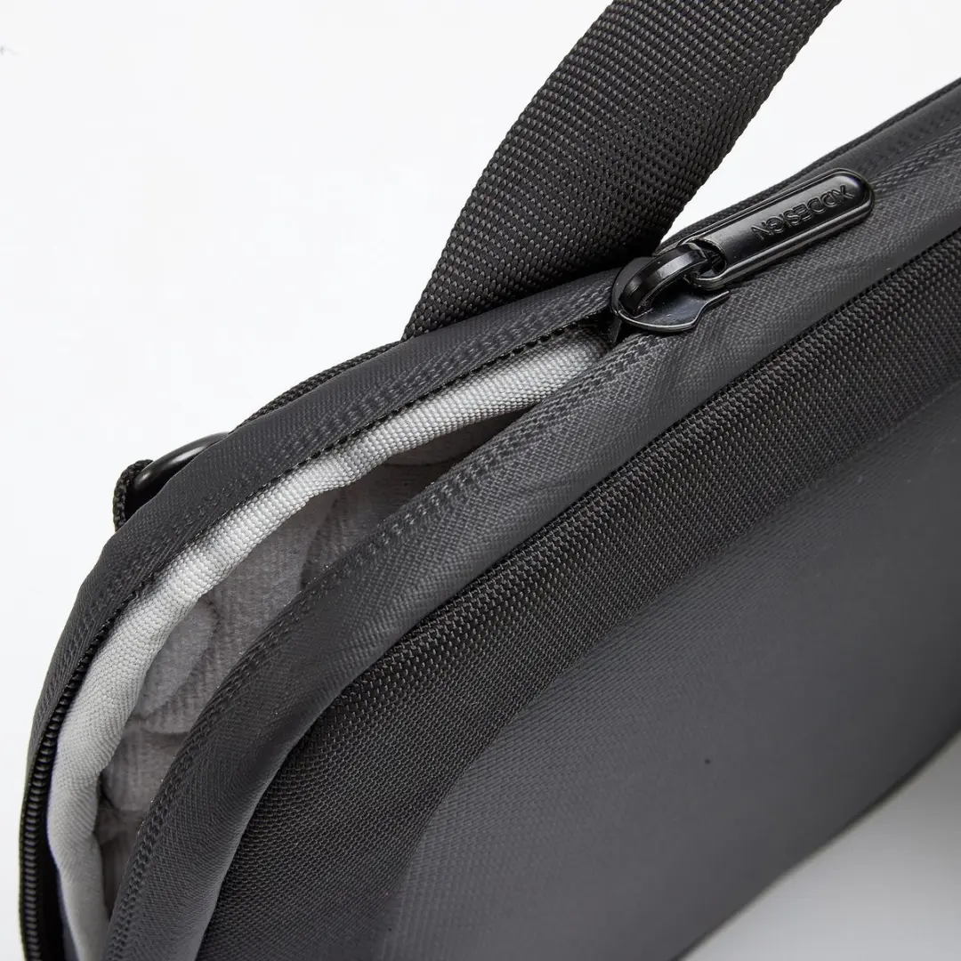 XD Design Executive Laptoptas P706.221 - 14 inch - Zwart