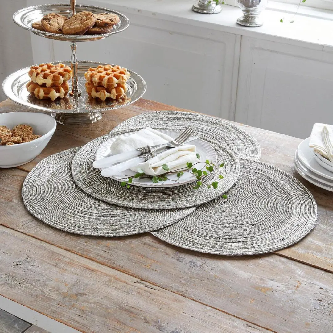 Loberon Barningham Placemats - 4 Stuks - Zilverkleurig