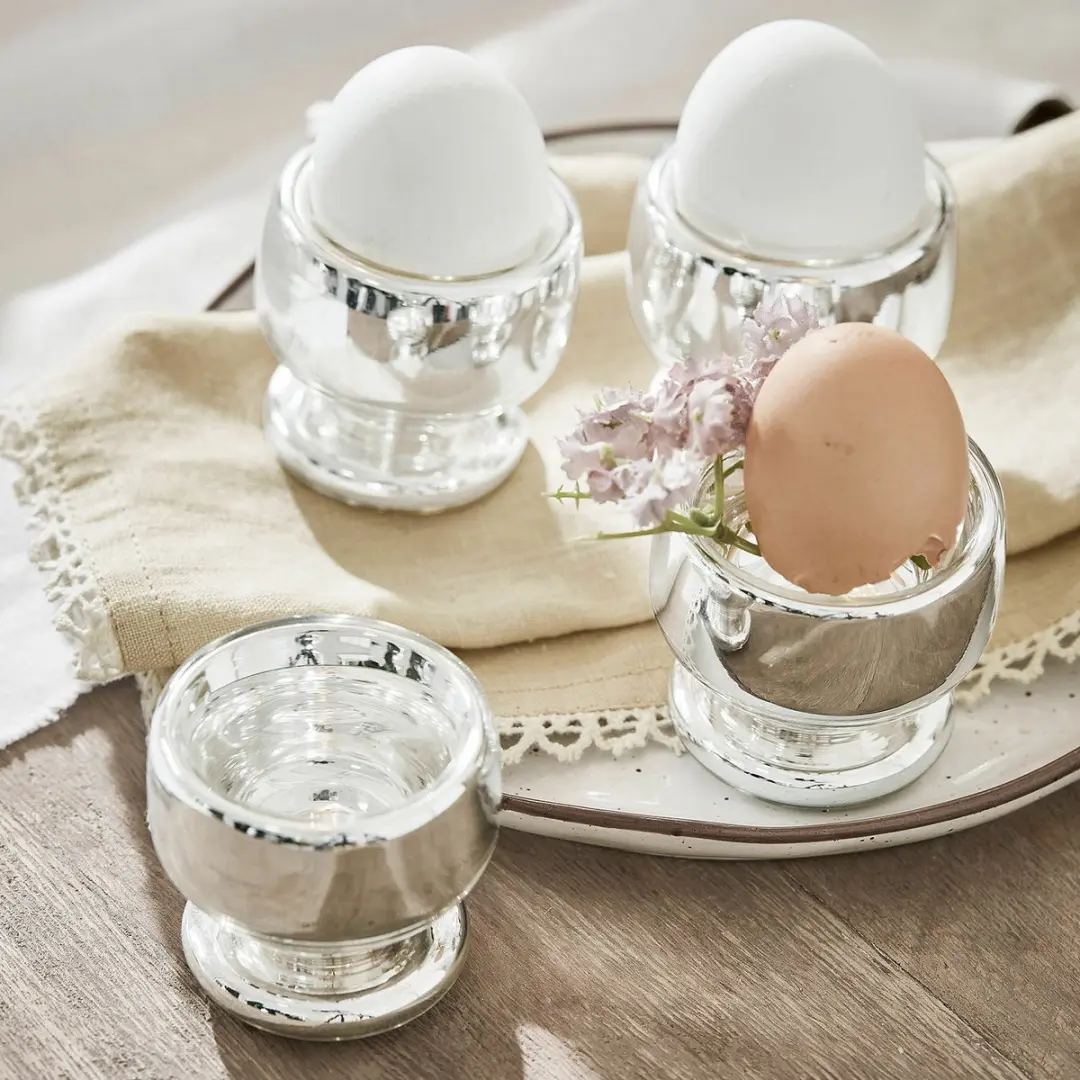 Loberon Lilligret Eierdopjes - 4 Stuks - Zilverkleurig