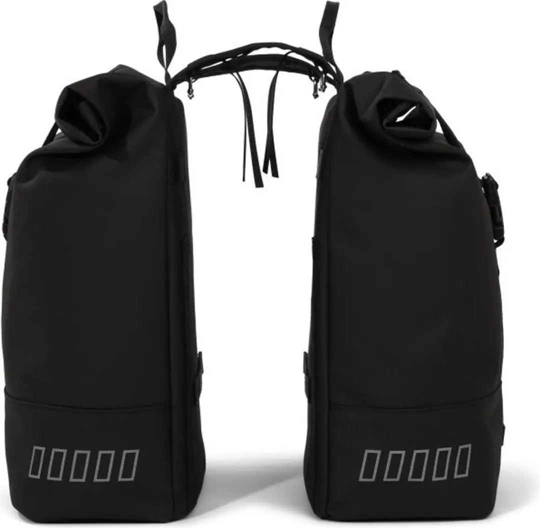 URBAN PROOF Rolltop 38L Fietstas - 30x15x42cm Zwart
