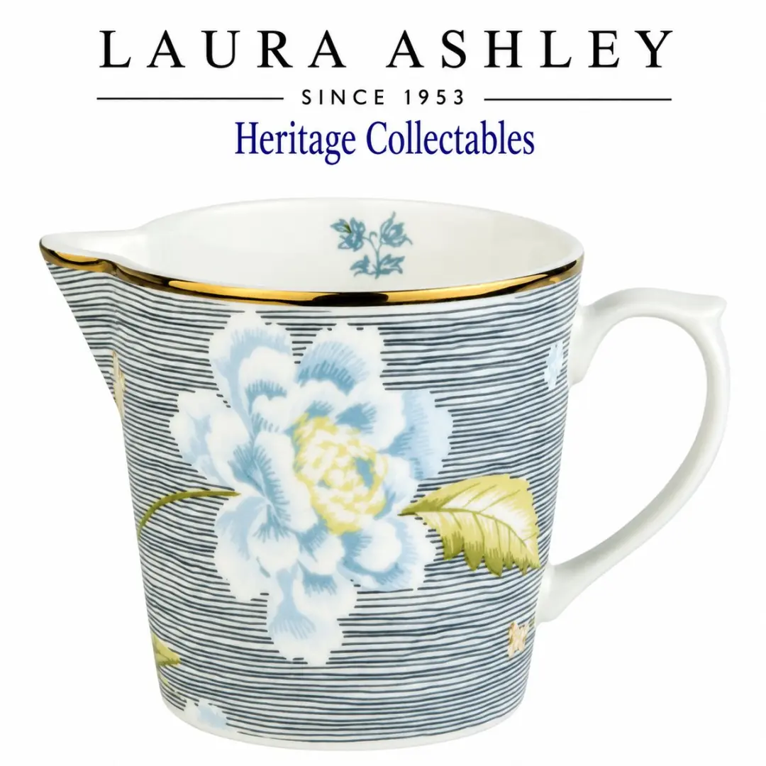 Laura Ashley Heritage Collectables Melkkan Midnight Pinstripe 25 cl.