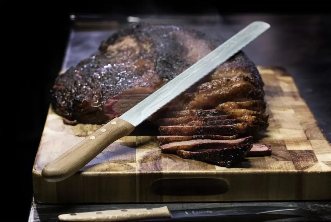 Robert Herder Brisketmes RVS 31,5cm - Eikenhout