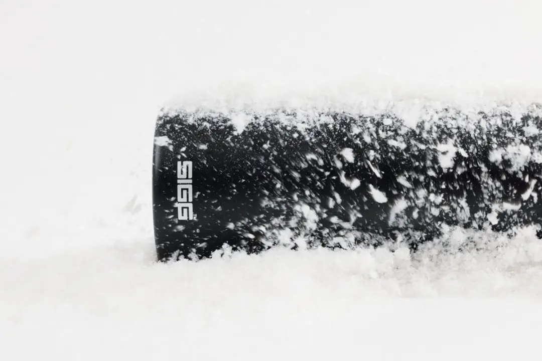 Sigg Shield Therm One 1L Thermosfles - Zwart - afbeelding 4 van 5