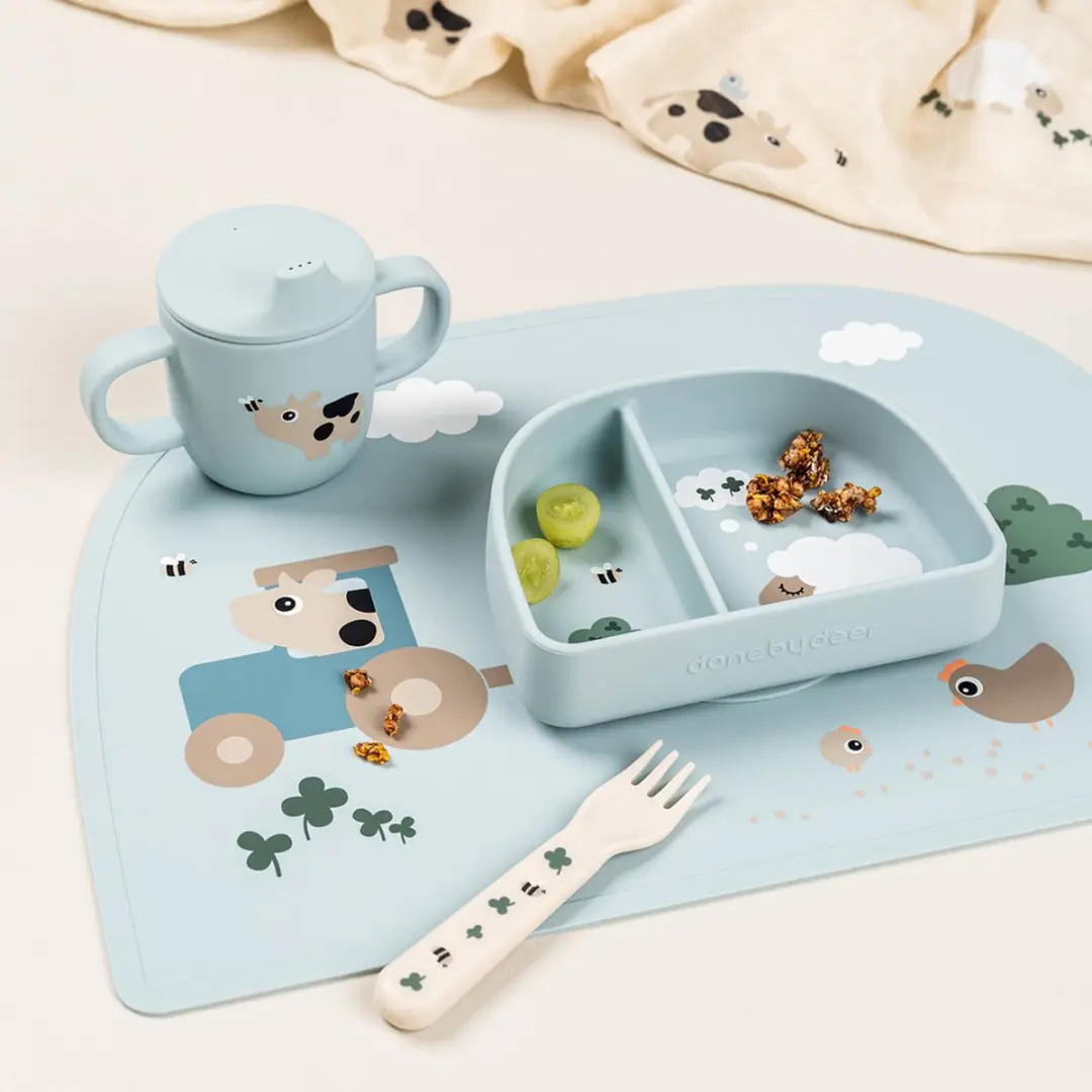 Done By Deer Tiny Farm Tuitbeker - Siliconen - Blauw - afbeelding 4 van 6