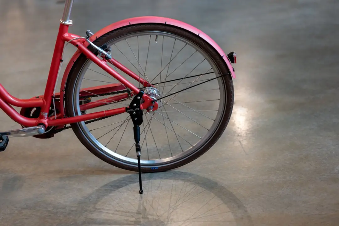 XLC KS-R02 Fietsstandaard 28 Inch - Verstelbaar - Zwart