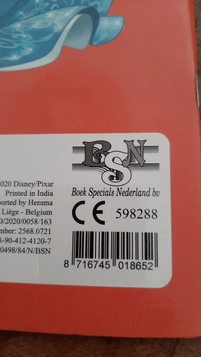 Disney Dombo Kleurboek 32 Pagina - Multicolor