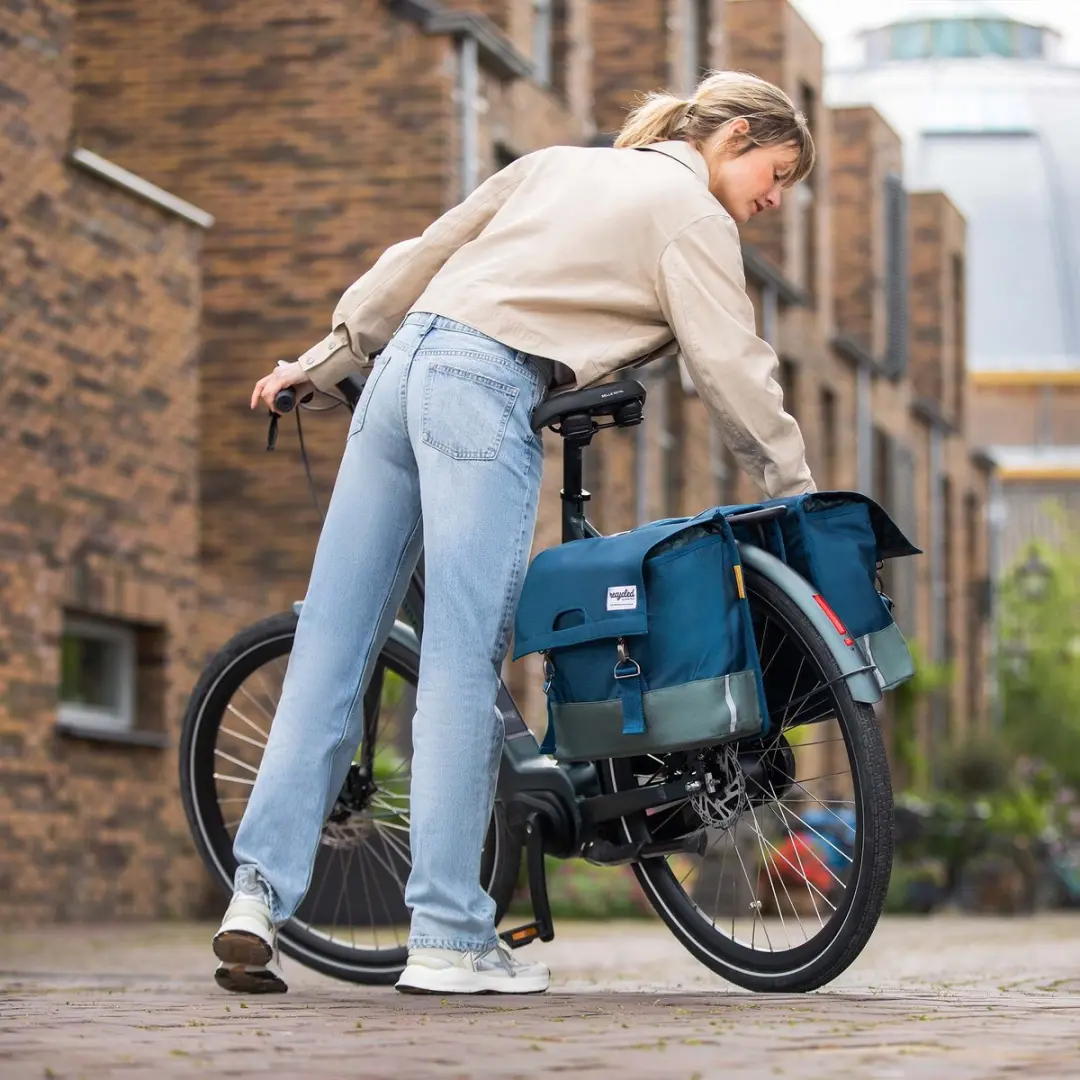 URBAN PROOF Dubbele Fietstas Gerecycled PET 40L - Levendig Blauw - afbeelding 6 van 6