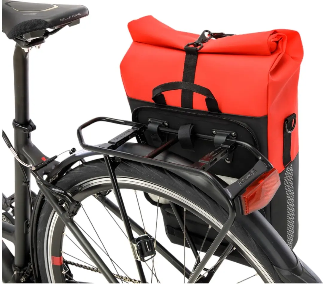 New Looxs Nyborg Single Fietstas - 13 inch Laptopvak - 17L - Zwart & Rood