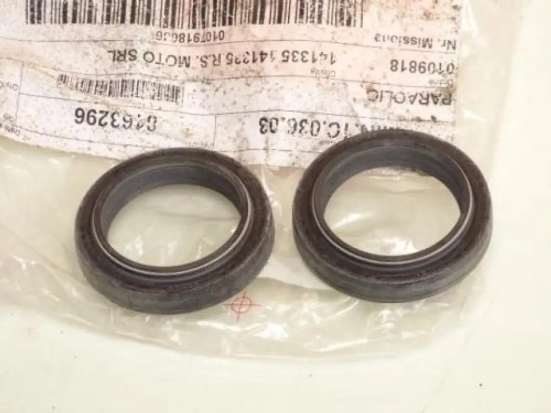 Joint spi de fourche origine pour Moto Aprilia 50 RS 1999 à 2005 AP8163296 Neuf