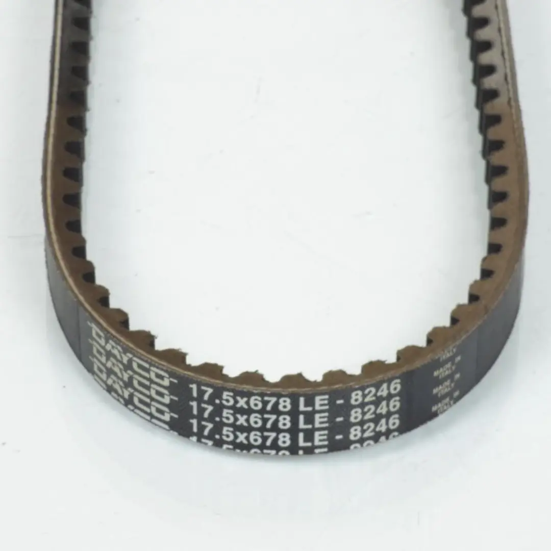 Courroie de transmission 678x17.5x8mm pour scooter Kymco 50 Fever 1999-2020 8246