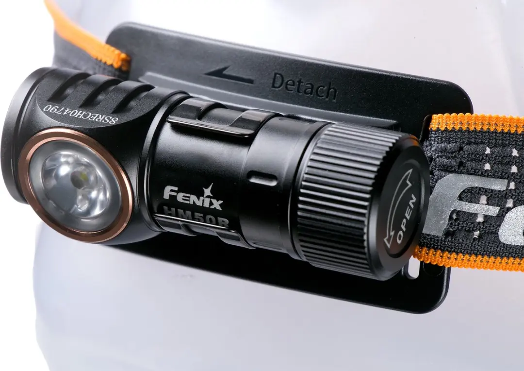 Fenix HM50R V2.0 Zaklamp 700 Lumen - Zwart - afbeelding 2 van 6