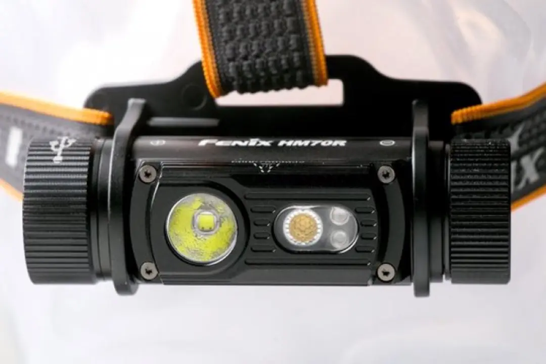 Fenix HM70R Hoofdlamp 1600 Lumen - Orange - afbeelding 3 van 4