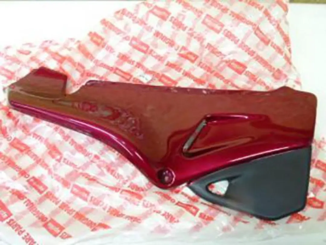 originele rechterkant afdekking voor aprilia 650 pegaso 1992 tot 1996 nieuw
