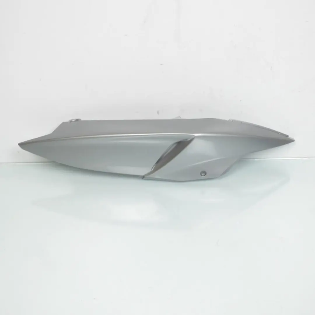 Coque arrière droite pour scooter Aprilia 150 SR 2018 à 2019 SB003147000HL