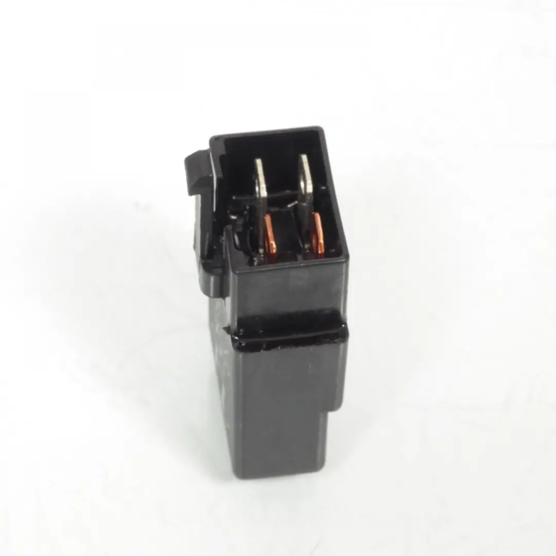 Relais électrique origine pour Moto Aprilia 1000 ETV caponord 2001 à 2003 AP82