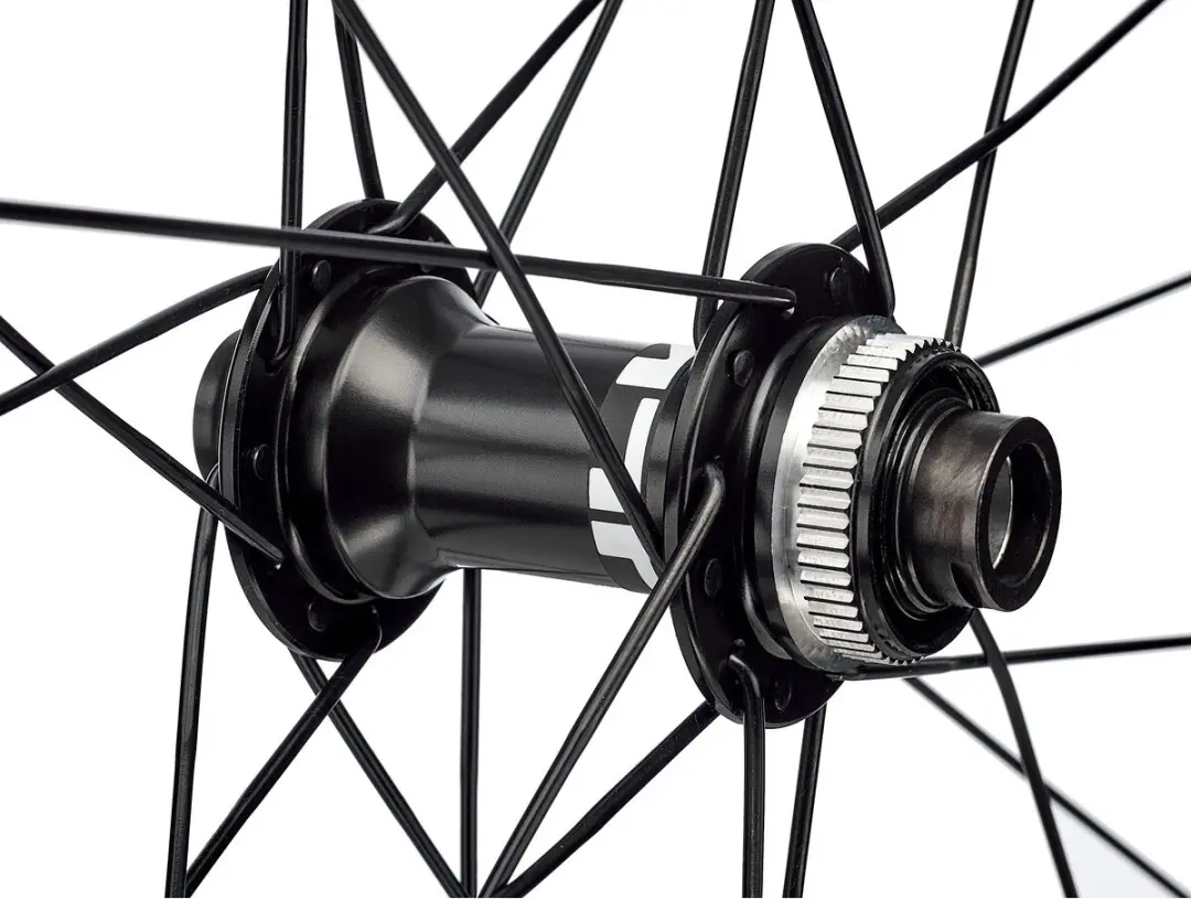 Shimano MT500 29" Tubeless MTB Voorwiel - 15x100mm Zwart