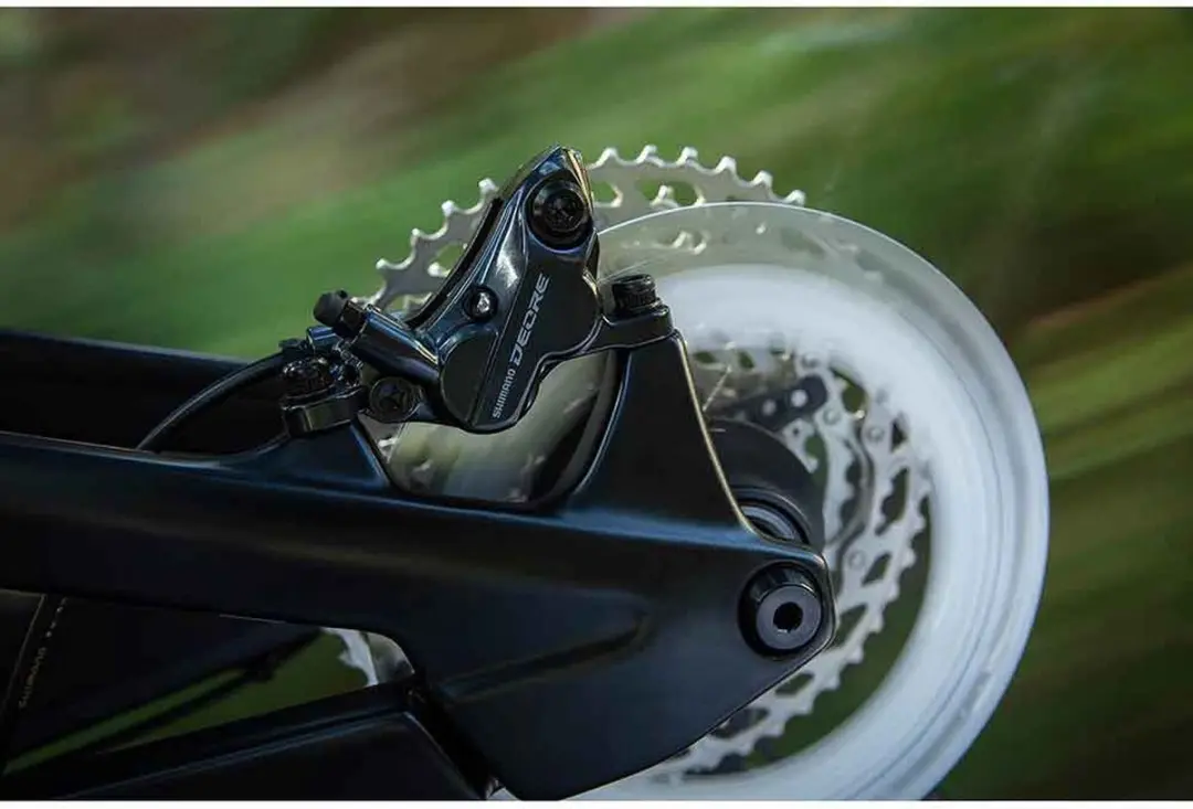 Shimano Deore BR-M6100 Remklauw - Post Mount - Zwart