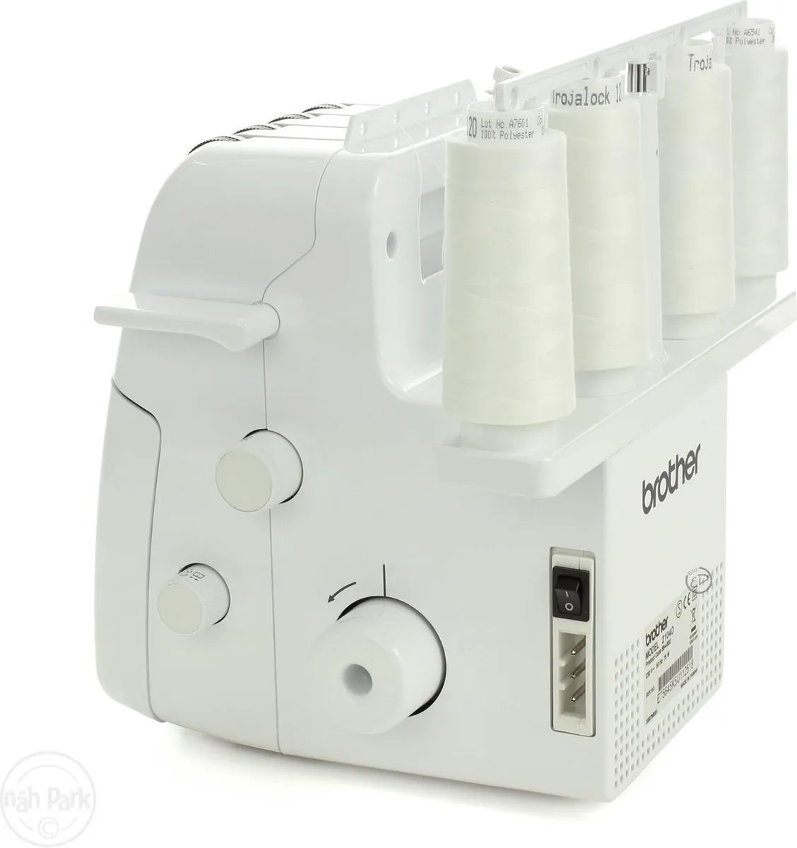 Brother 2104D Overlock - 4 Steken - Wit